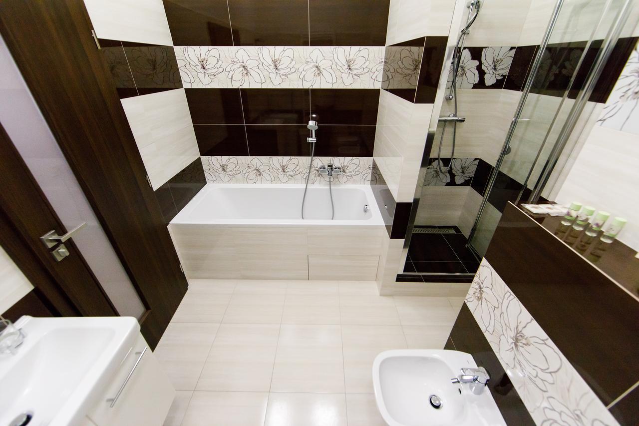 Aplend City Apartments Na Vrsku Bratislava Bagian luar foto